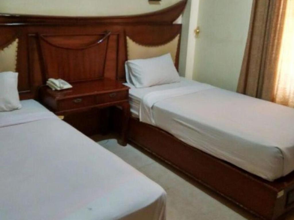 Edotel Minangkabau Padang  Luaran gambar